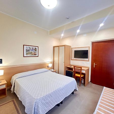 Il Nocchiero City Hotel Soverato Marina Exterior photo